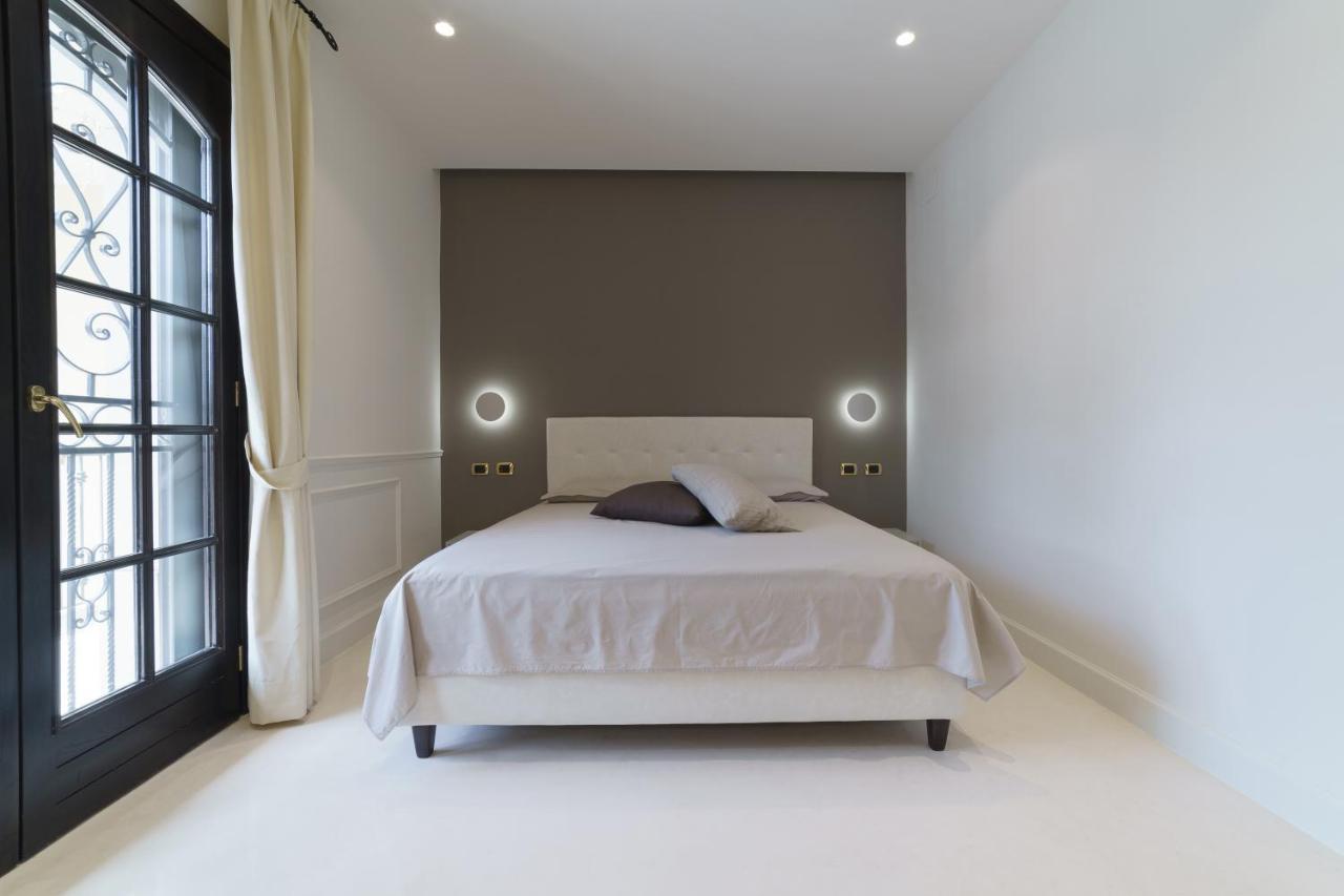 Caffetteria Luca Suite & Rooms Bronte Bagian luar foto