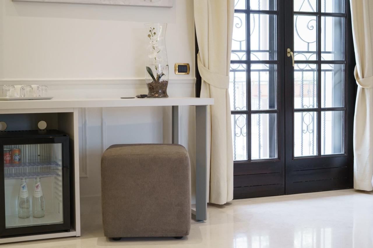 Caffetteria Luca Suite & Rooms Bronte Bagian luar foto