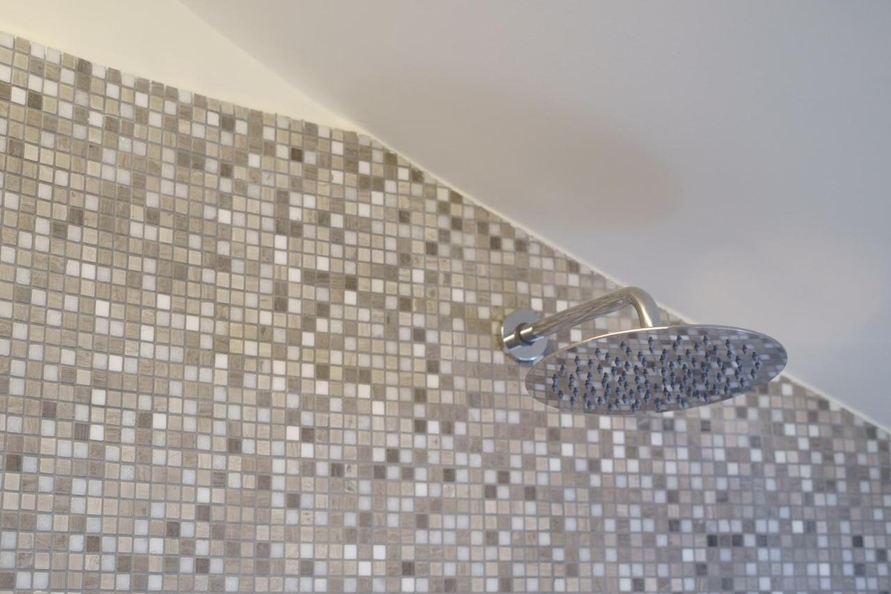 Caffetteria Luca Suite & Rooms Bronte Bagian luar foto