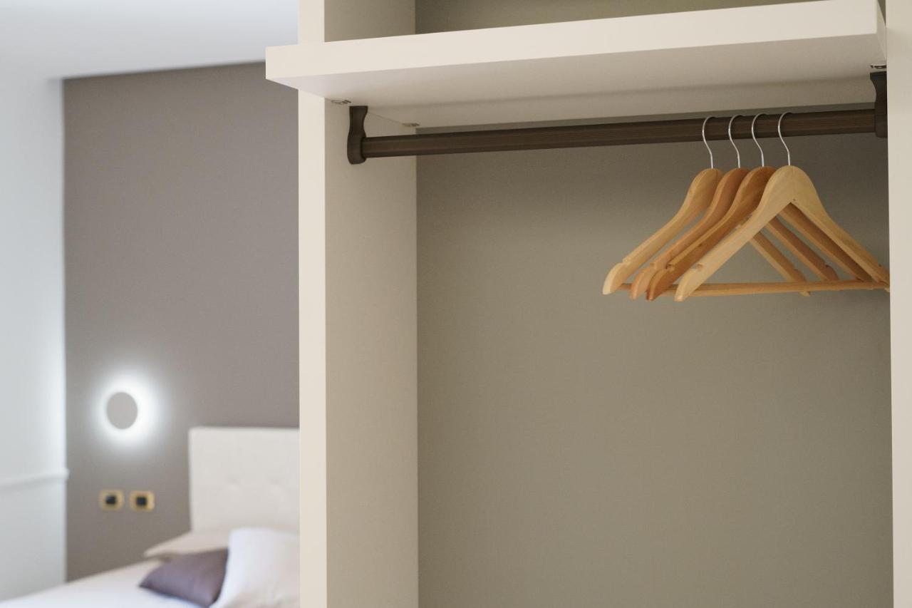Caffetteria Luca Suite & Rooms Bronte Bagian luar foto