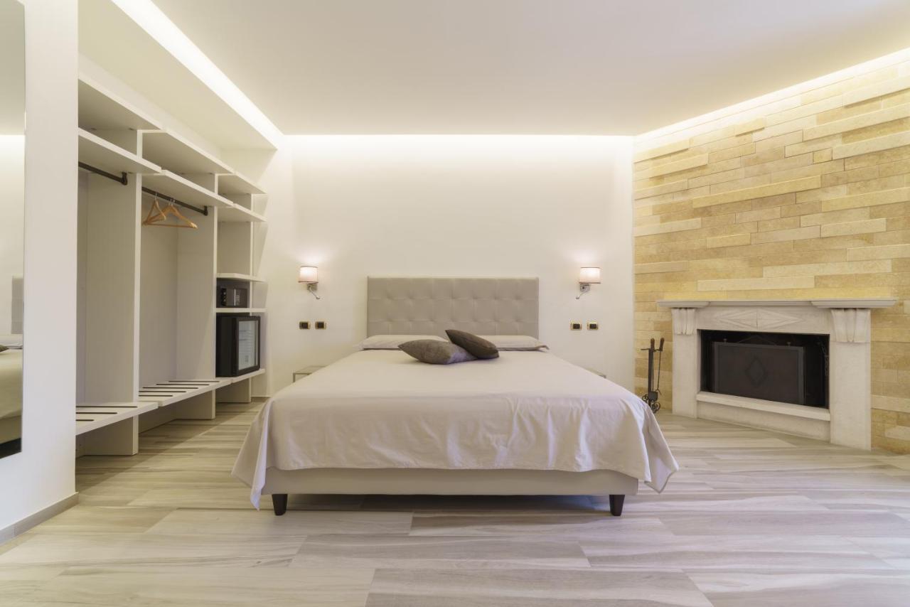 Caffetteria Luca Suite & Rooms Bronte Bagian luar foto