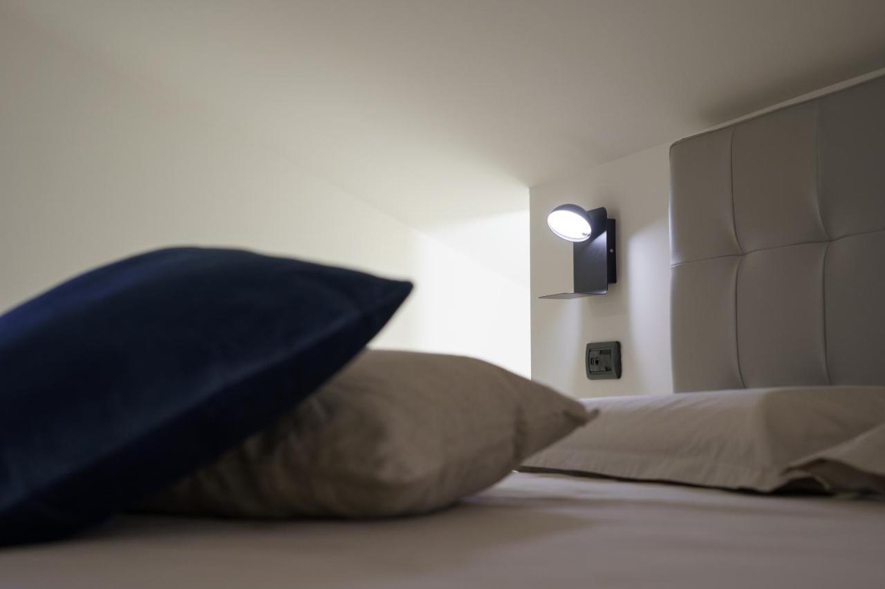 Caffetteria Luca Suite & Rooms Bronte Bagian luar foto