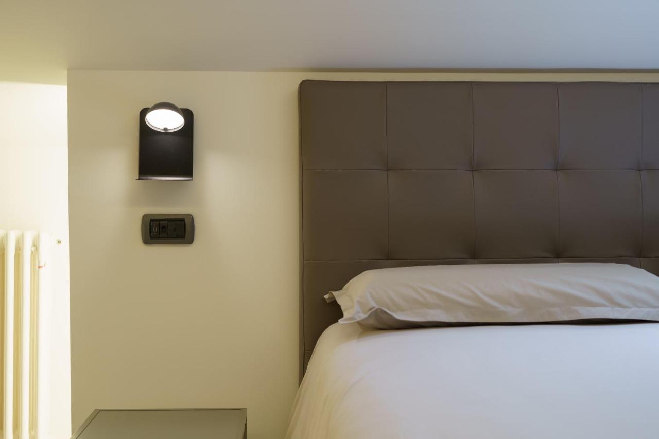 Caffetteria Luca Suite & Rooms Bronte Bagian luar foto